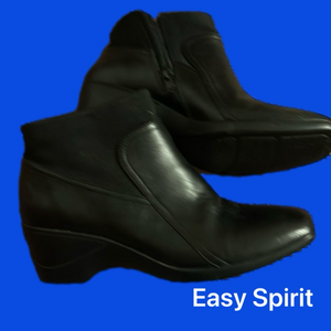 Easy Spirit Leather Booties (6 1/2) New without box. Great comfortable boots!